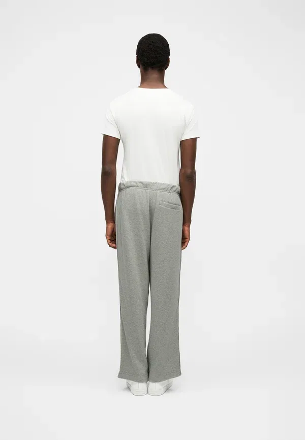 Спортивные штаны Calvin Klein Logo Pant Icon, цвет средне-серый меланж — фото 4