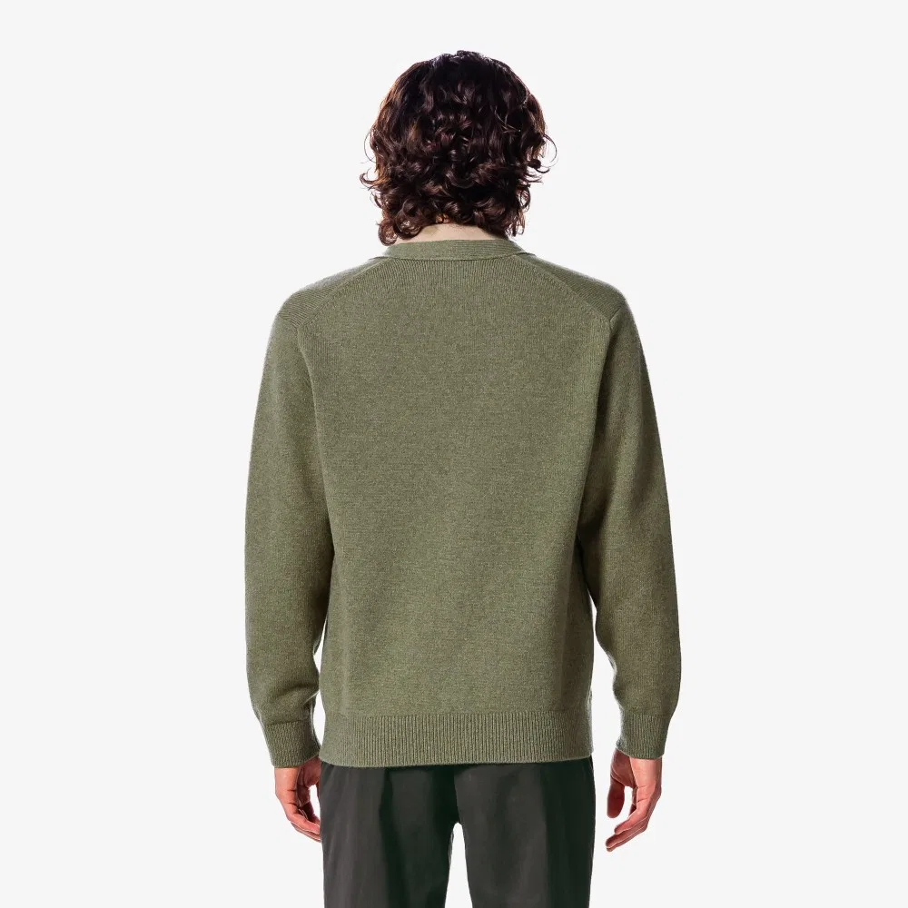 Мужской вязаный кардиган с V-образным вырезом хаки от Lacoste — фото 3