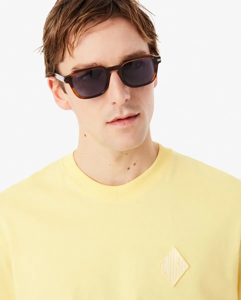 Lacoste Мужская толстовка классического кроя с контрастной желтой нашивкой и короткими рукавами, желтого цвета — фото 3