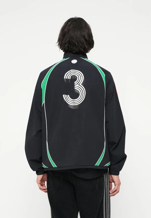 Легкая куртка Adidas Originals, Black/Green/Better Scarlet — фото 2