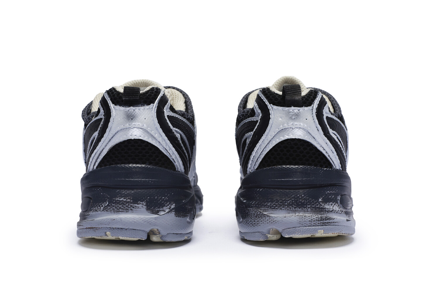 Кроссовки New Balance NB 530 Abrasion-Resistant, черный/серебристый — фото 3