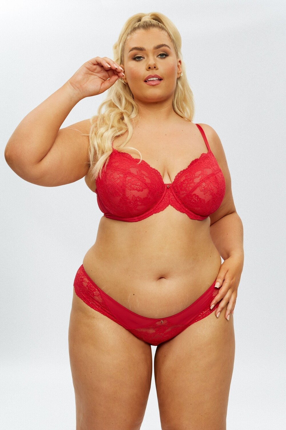 

Кружевной бюстгальтер Sexy Planet dd+ Ann Summers, красный