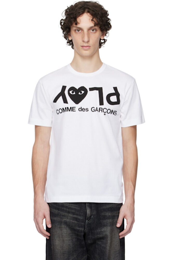 

Белая футболка с большим логотипом COMME des GARÇONS PLAY