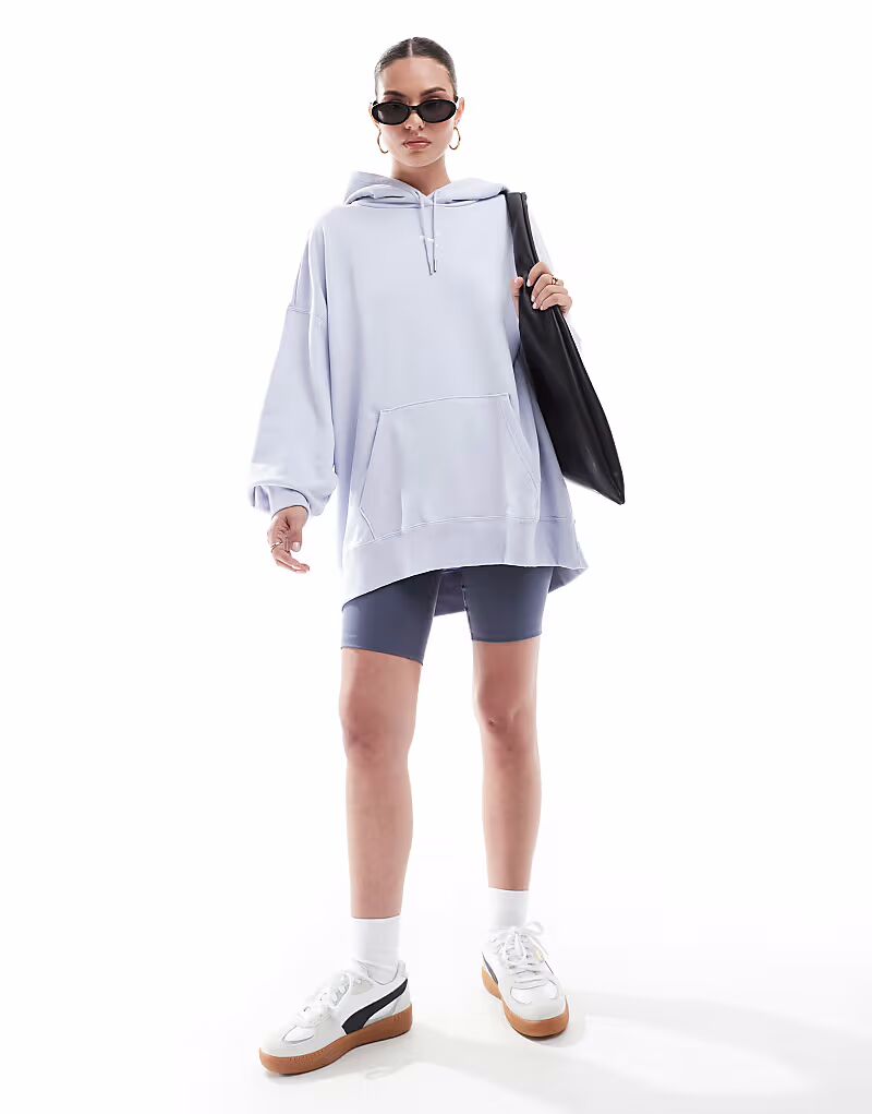 

Толстовка Puma Wardrobe ess oversize на прохладную погоду
