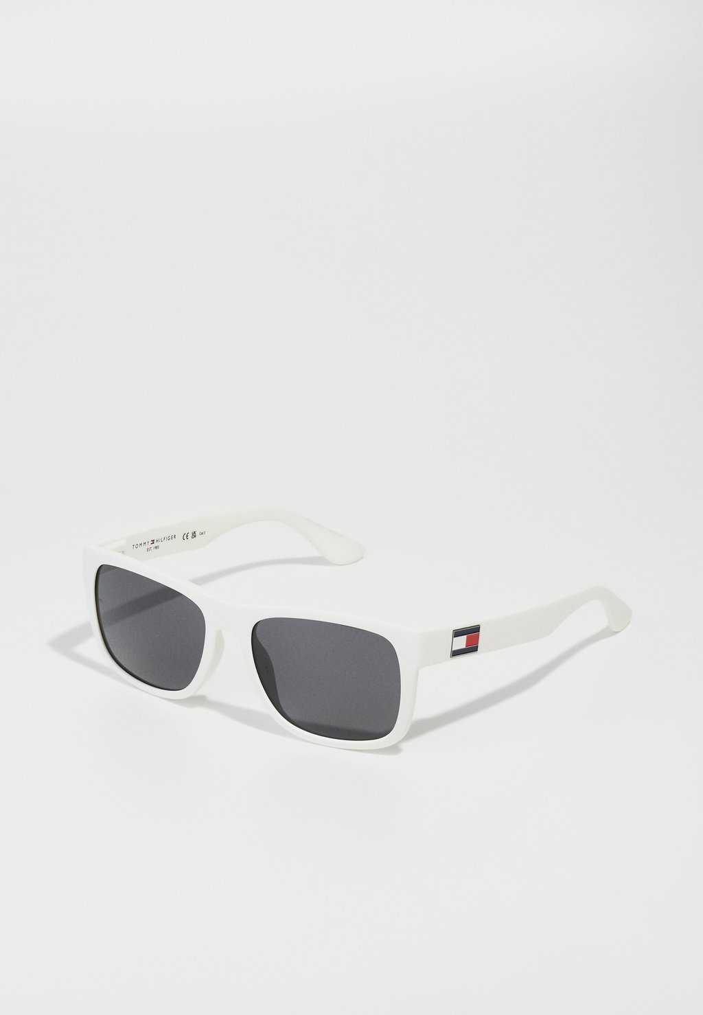 

Солнцезащитные очки Tommy Hilfiger, белый