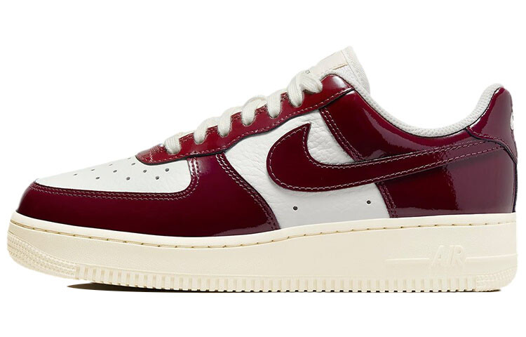 Кроссовки Nike Air Force 1 Low: Классика в бордовом исполнении