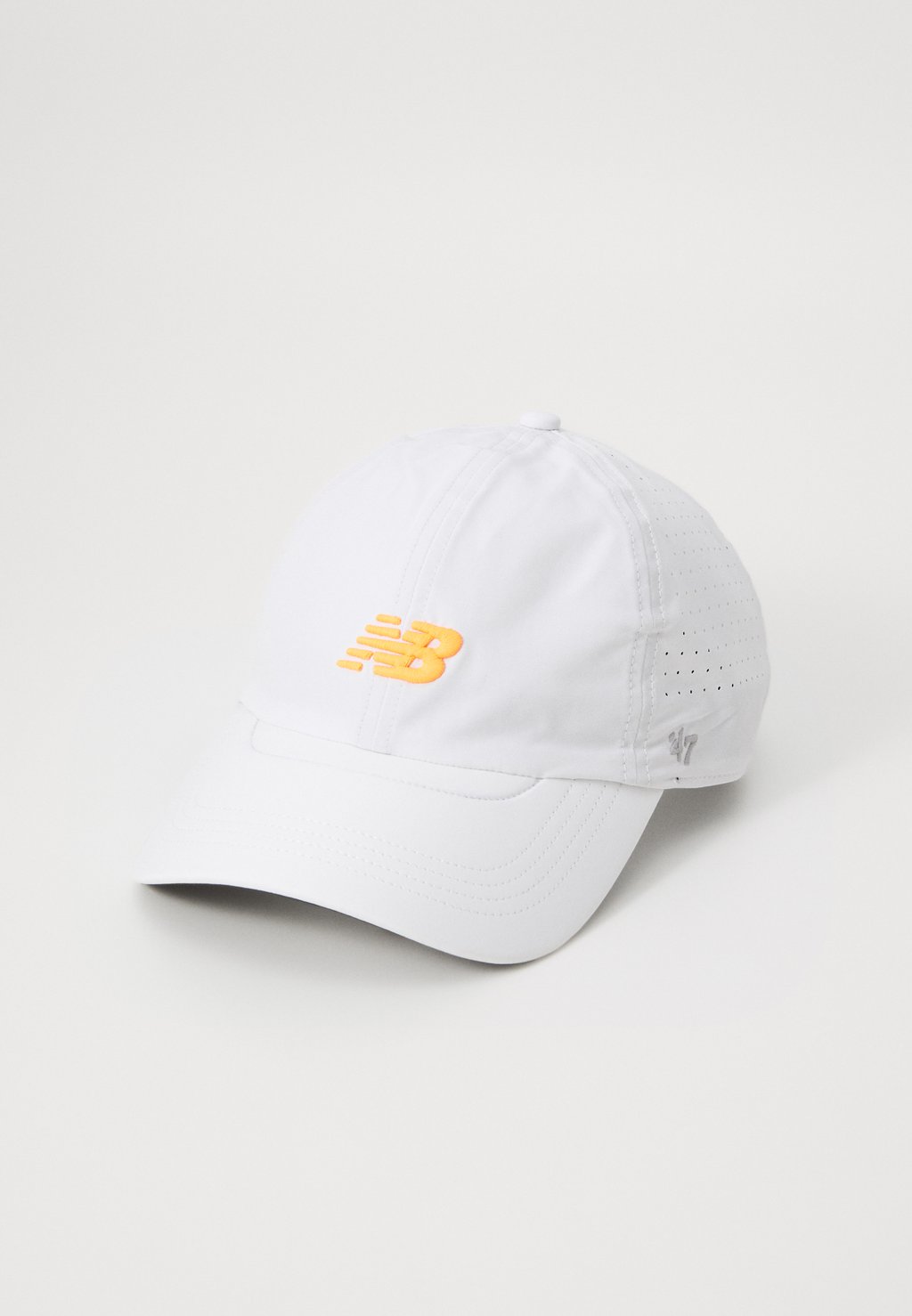

Бейсболка ’47 CLEAN UP UNISEX New Balance, белый