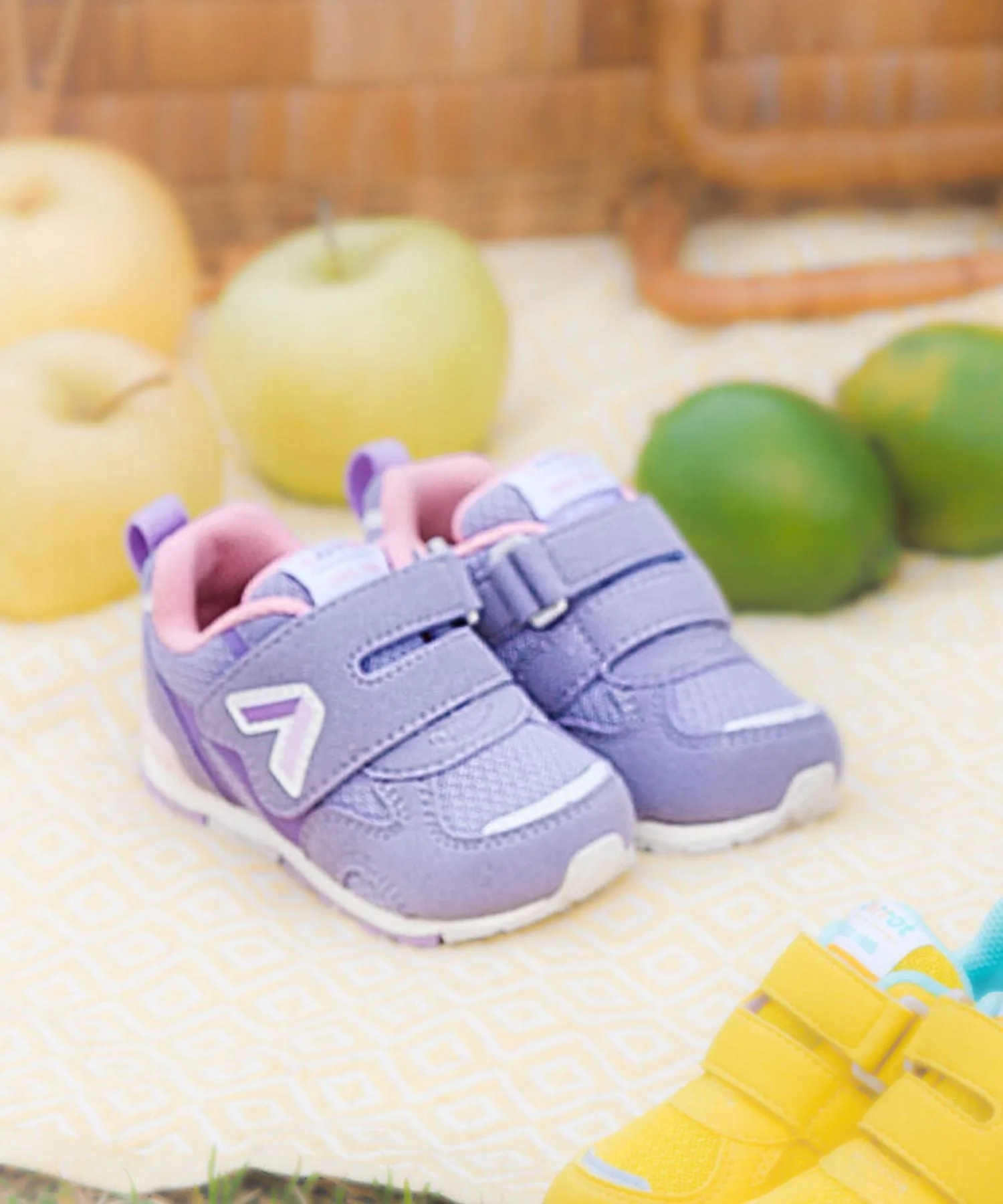 CR B165HI Фиолетовые детские кроссовки Carrot, purple