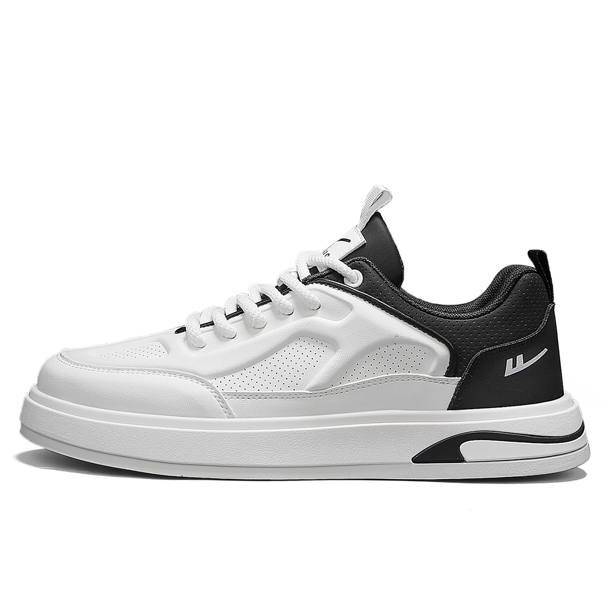 

Износостойкие и легкие низкие мужские кроссовки WARRIOR, White Dark Blue