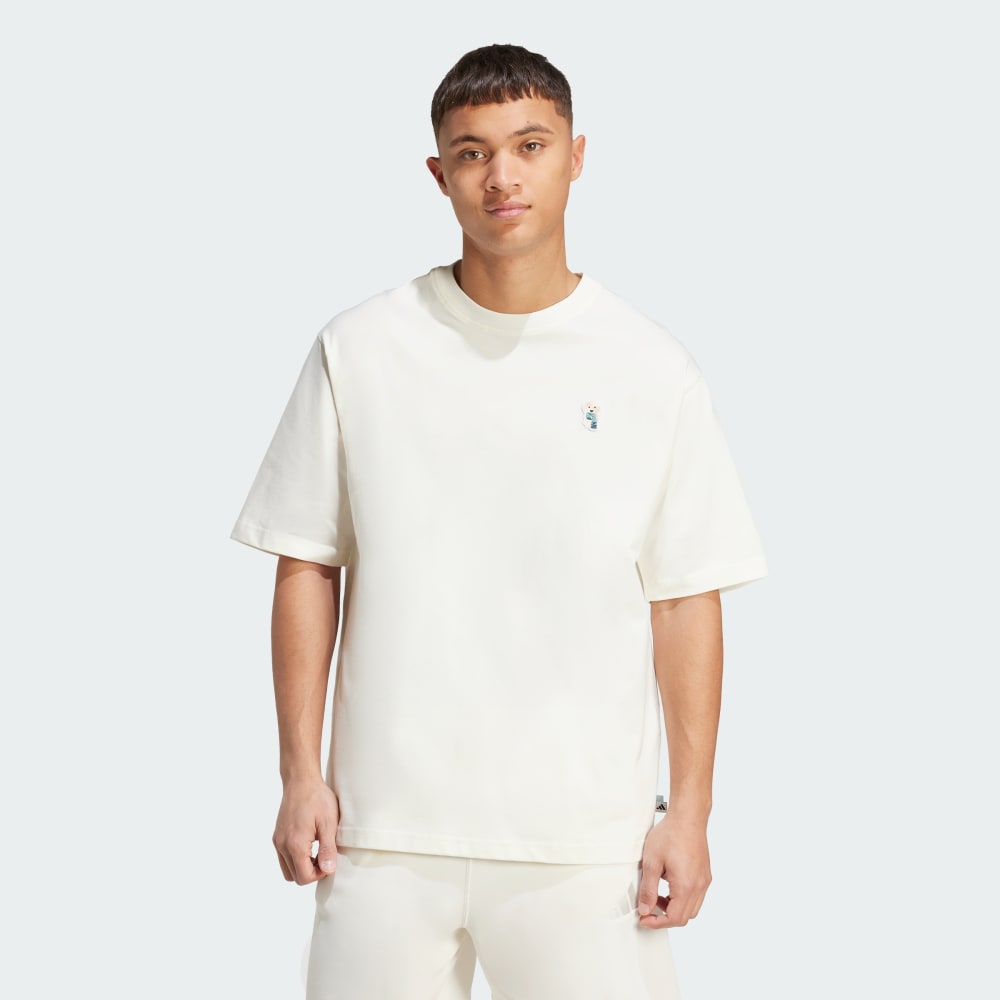 

Футболка Adidas Dog Sock Patch Graphic Tee, цвет Off White