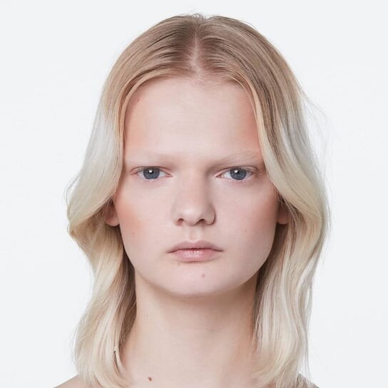 Бронзер для лица, 12 г Gucci, Poudre De Beaute Eclat Soleil Bronzing Powder 01, Gucci Beauty — фото 2