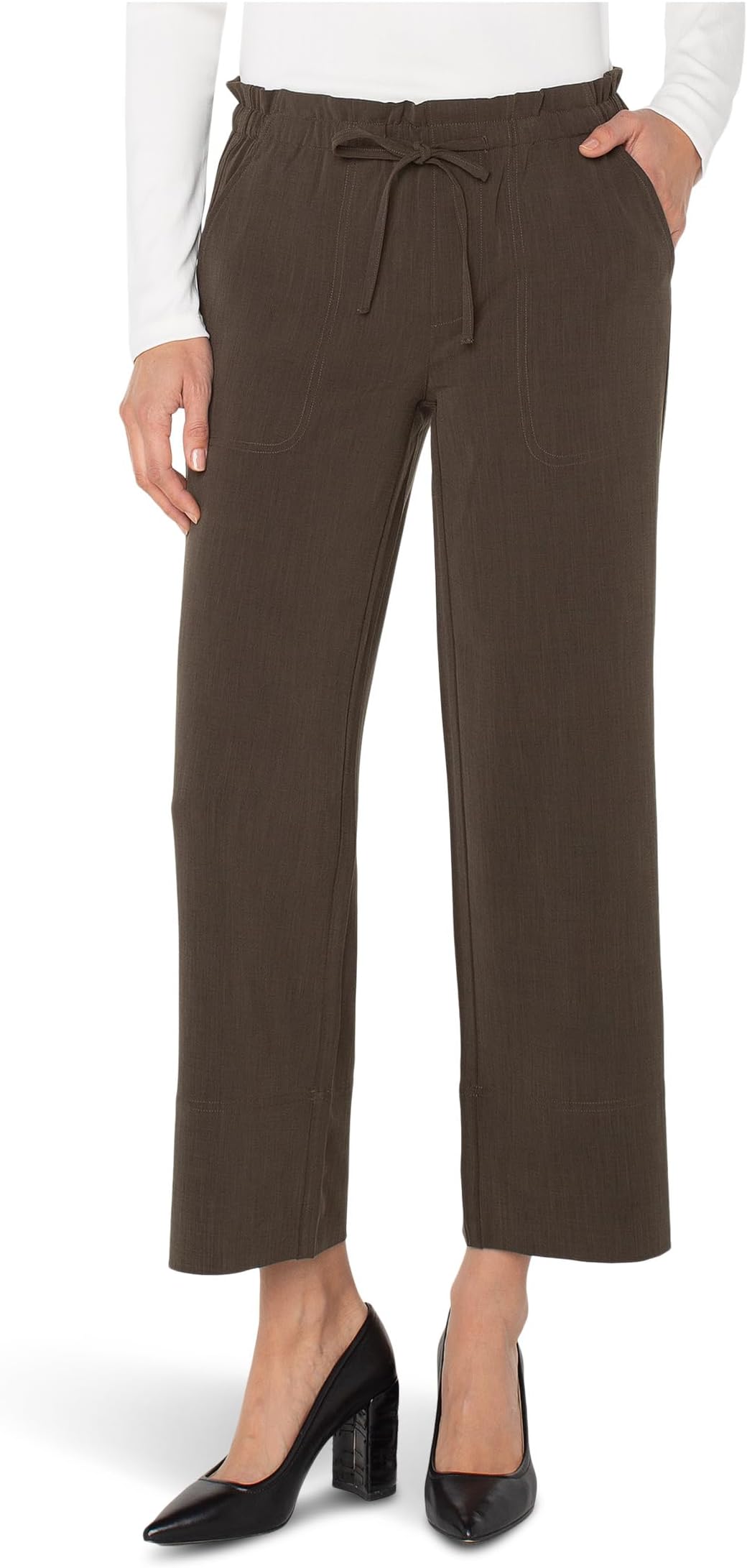 

Брюки Liverpool Los Angeles Petite Pull On Tie Waist Wide Leg Ankle Pant, цвет Black Olive