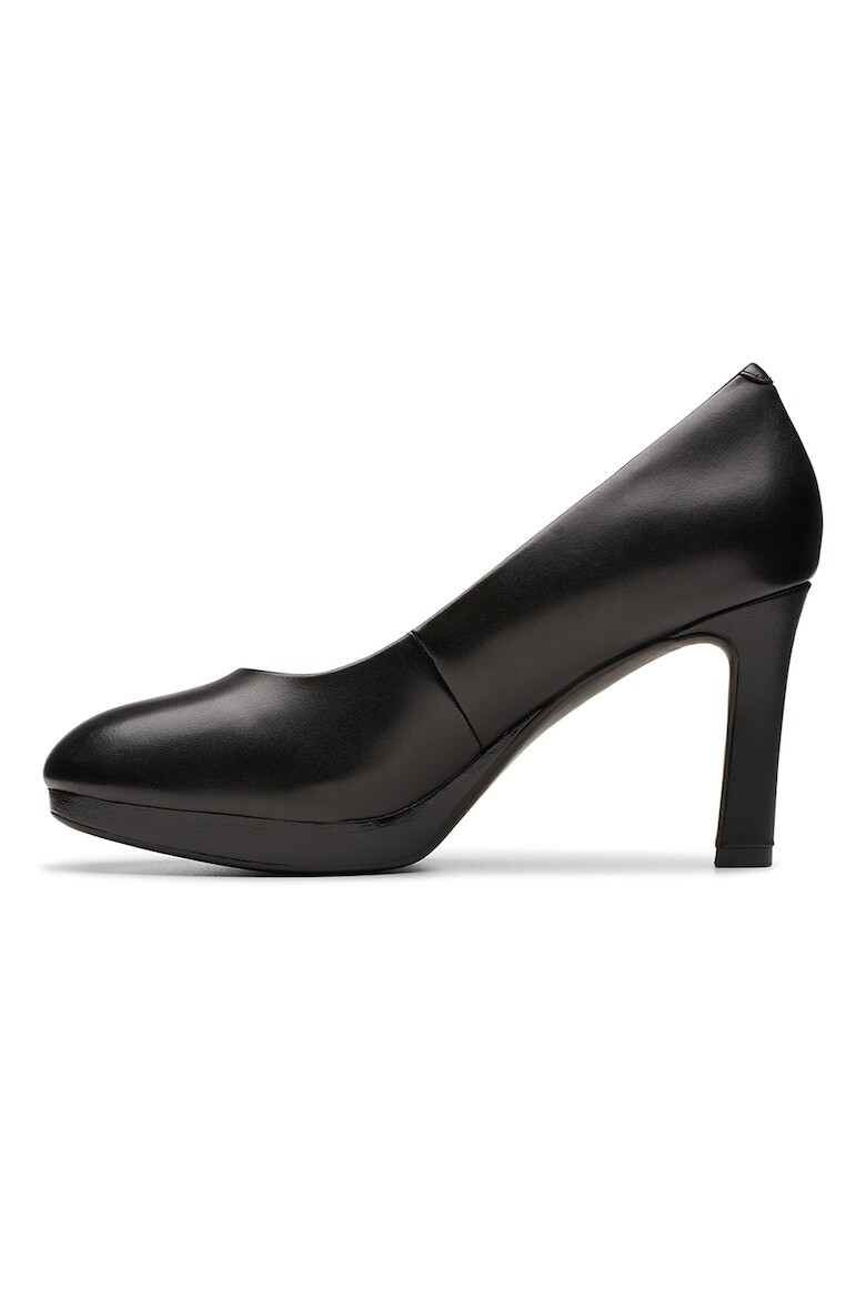 

Кожаные туфли с овальным носком Clarks, черный