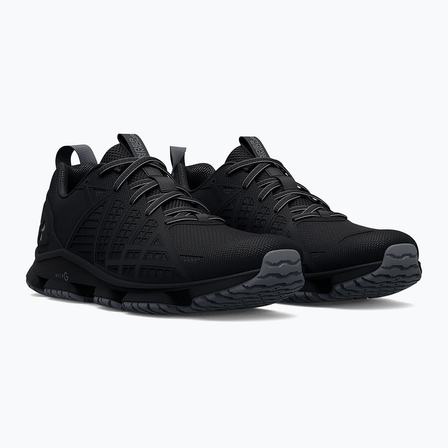 Женские кроссовки Under Armour MG Strikefast — фото 3