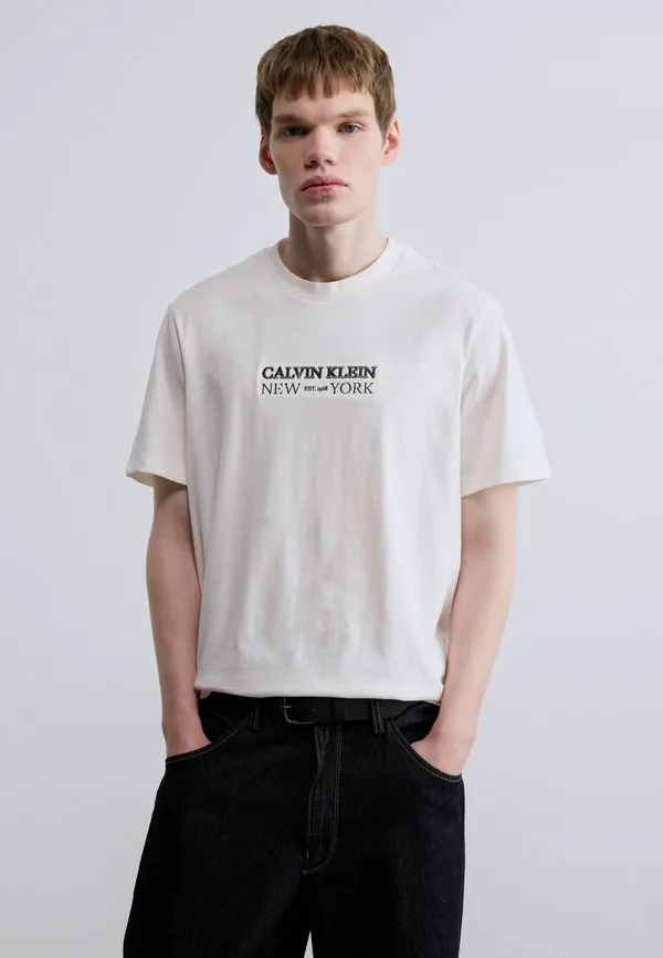 Футболка с графическим принтом 20s ny Calvin Klein, White Greige