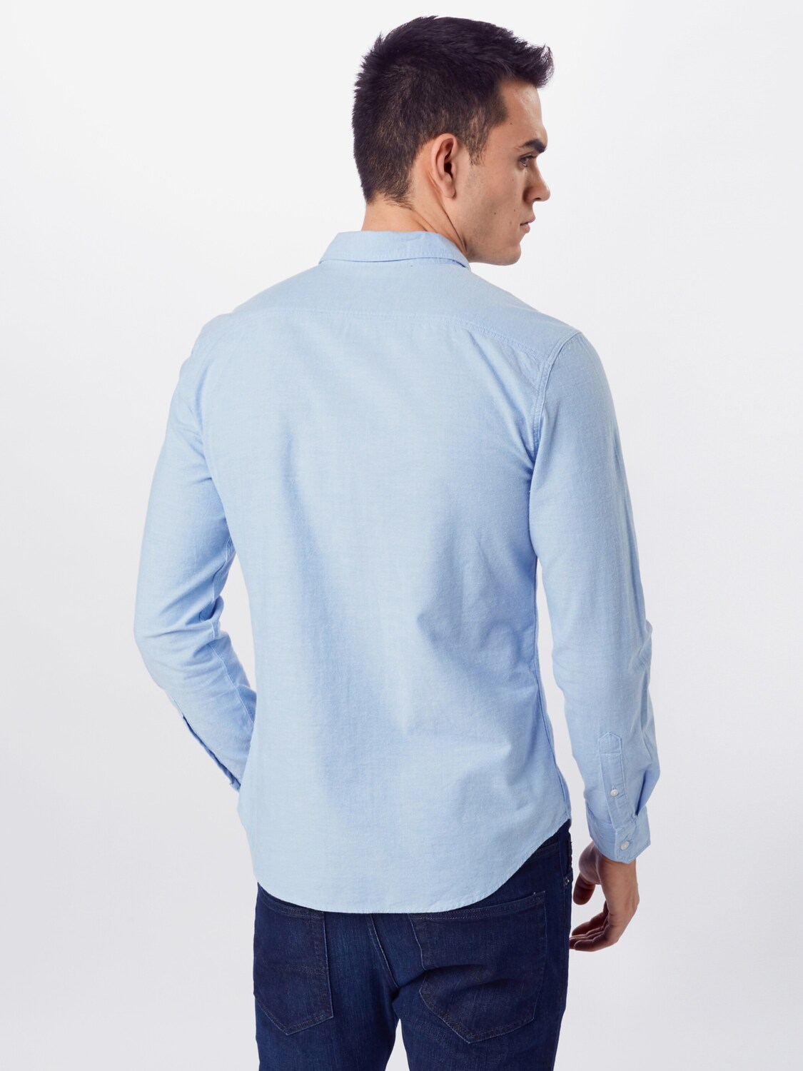LEVI'S  Рубашка на пуговицах приталенного кроя 'Battery Housemark Slim Fit Shirt' в светло-голубом цвете — фото 3