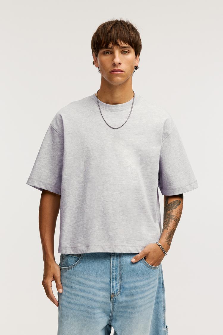 

Укороченная футболка Pull And Bear, белый