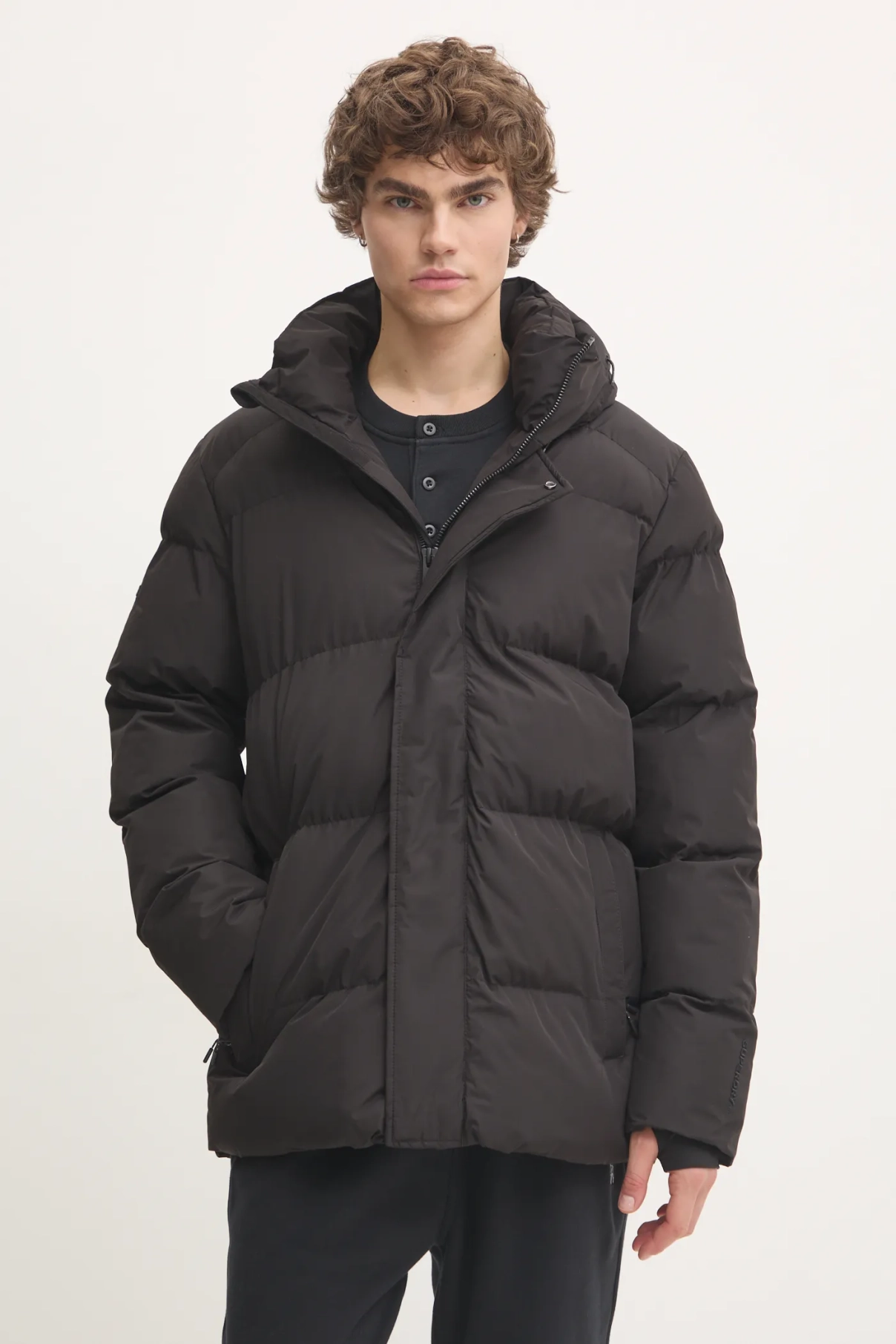 

Куртка Superdry, черный