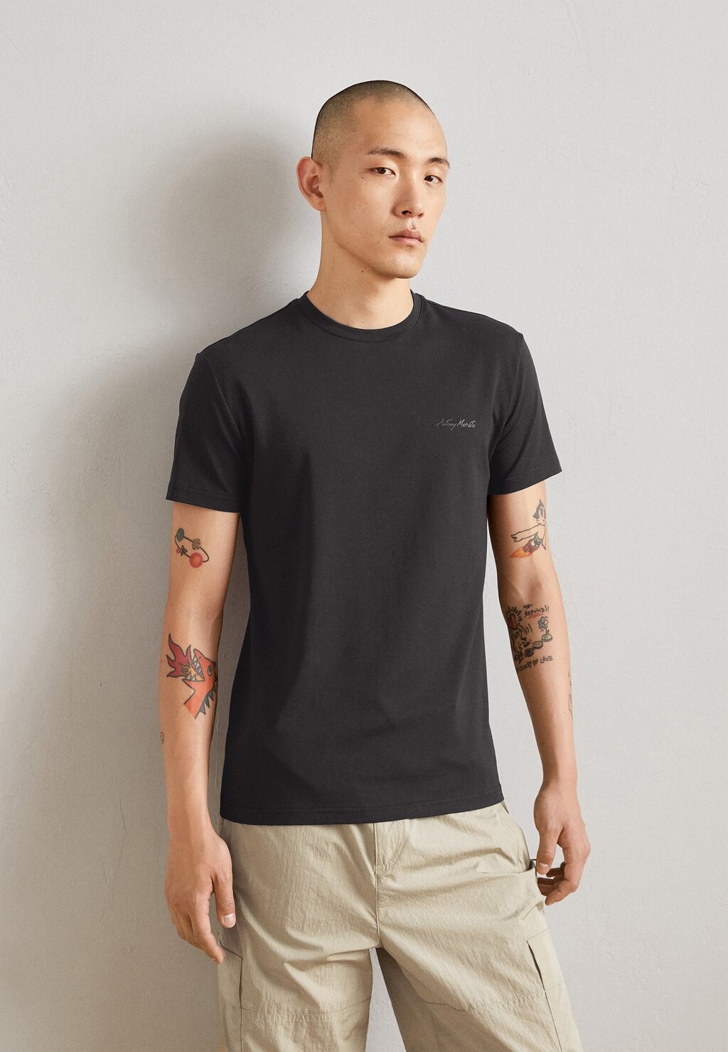

Базовая футболка Super Slim Fit T-Shirt With Logo Print Antony Morato, черный