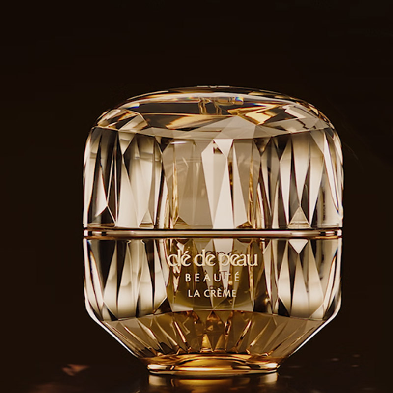 Clé De Peau Beauté Увлажняющий и питательный крем Golden Elixir восстанавливающий и освежающий — фото 3