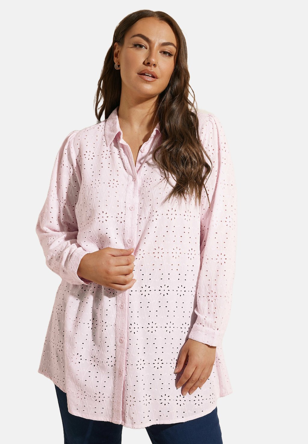 

Рубашка CURVE BRODERIE ANGLAISE LONG SLEEVE Yours Clothing, фуксия