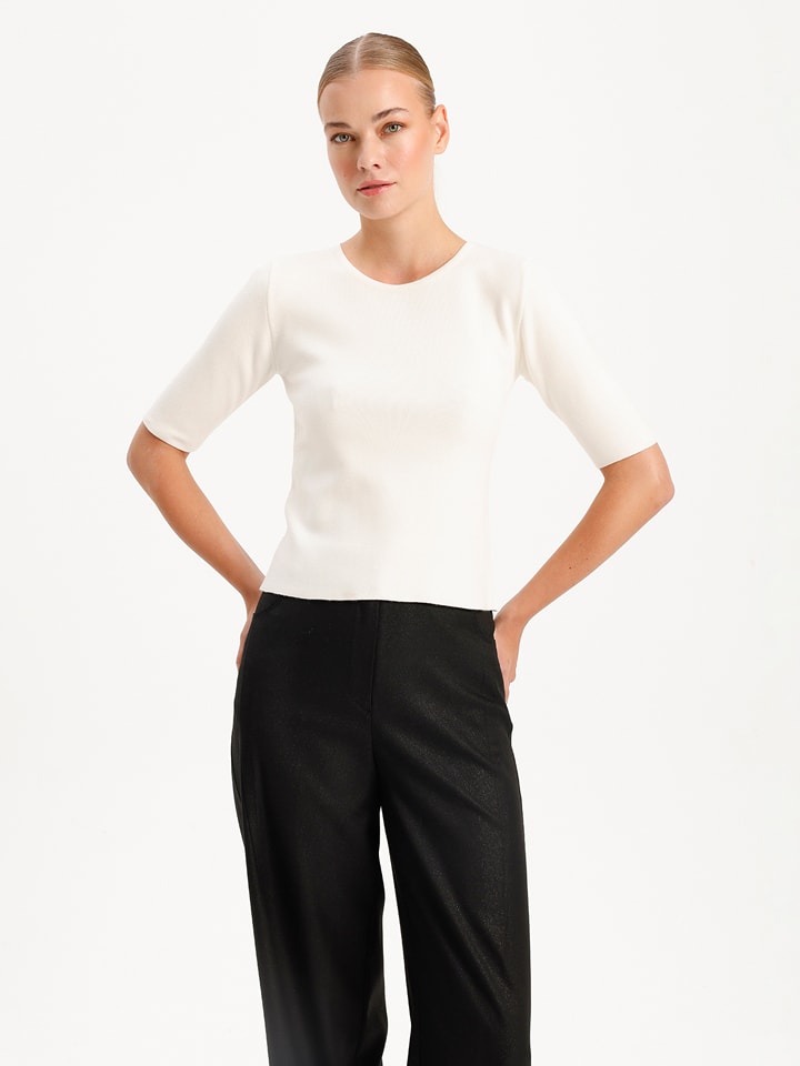 

Пуловер BGN, кремовый