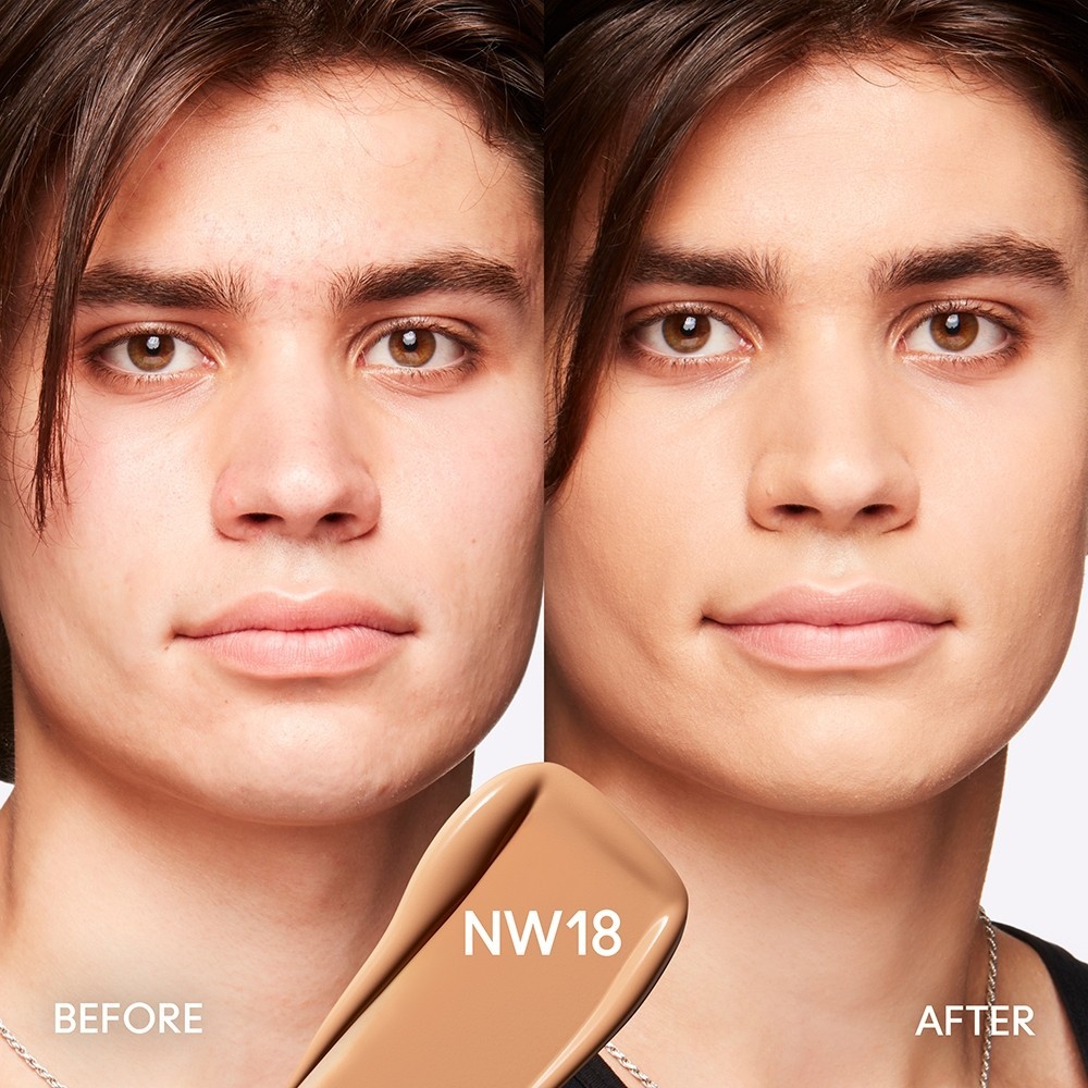 Тональный крем Studio studio fix fluid spf15 24hr matte foundation + oil control Mac, nr. nw18, 30 мл — фото 3