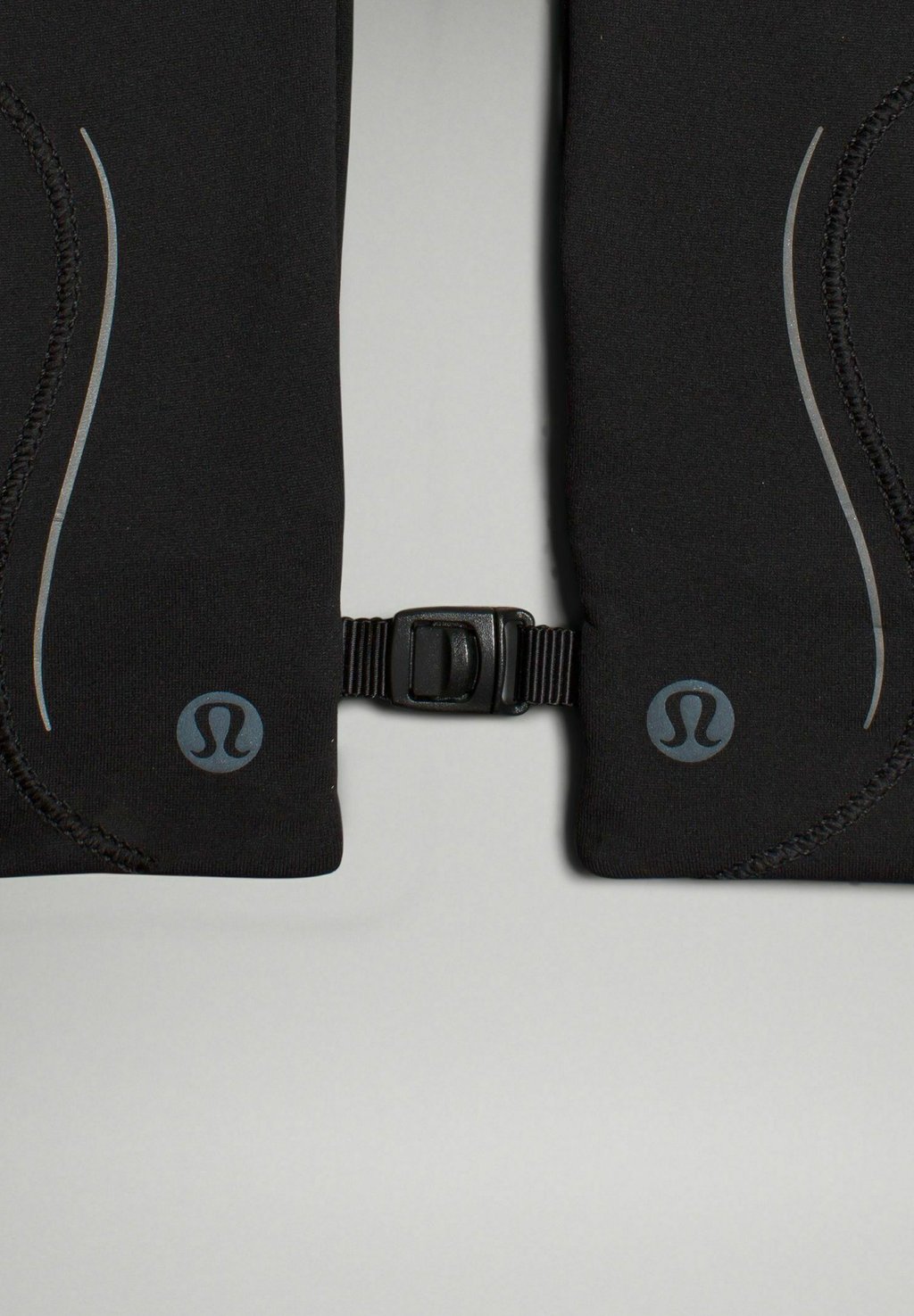 

Перчатки FAST AND FREE FLEECE RUN GLOVES W lululemon, черный