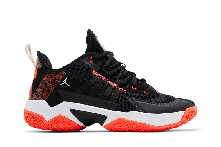 

Кроссовки Jordan One Take 2 'Black Bright Crimson', черный