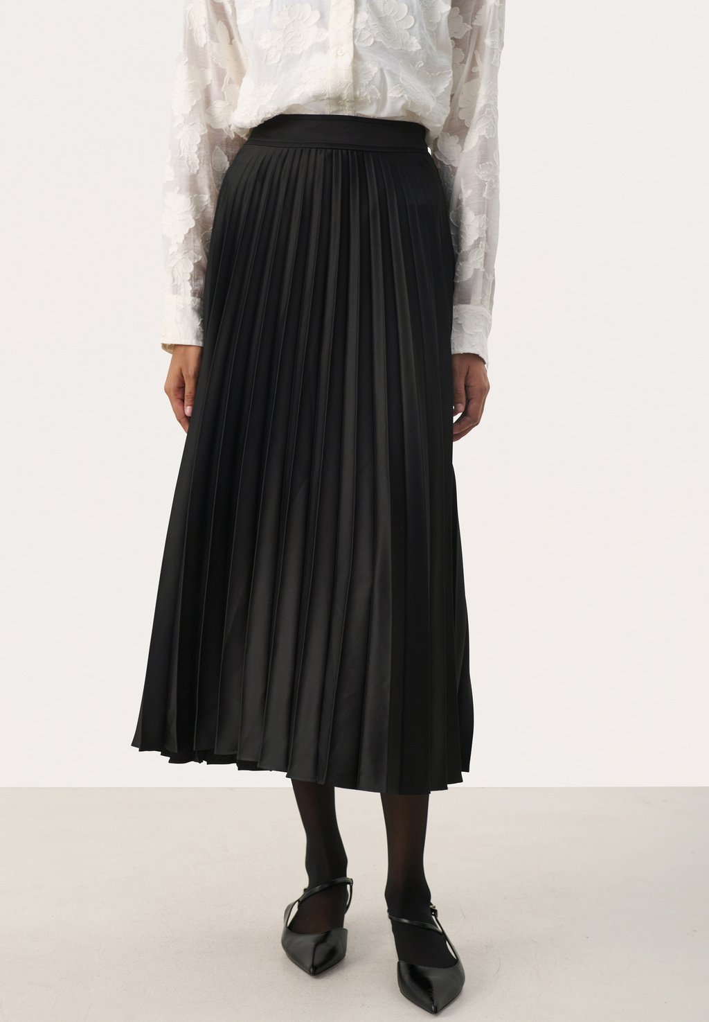 

Юбка плиссированная VENEDA - A-line skirt Part Two, черный