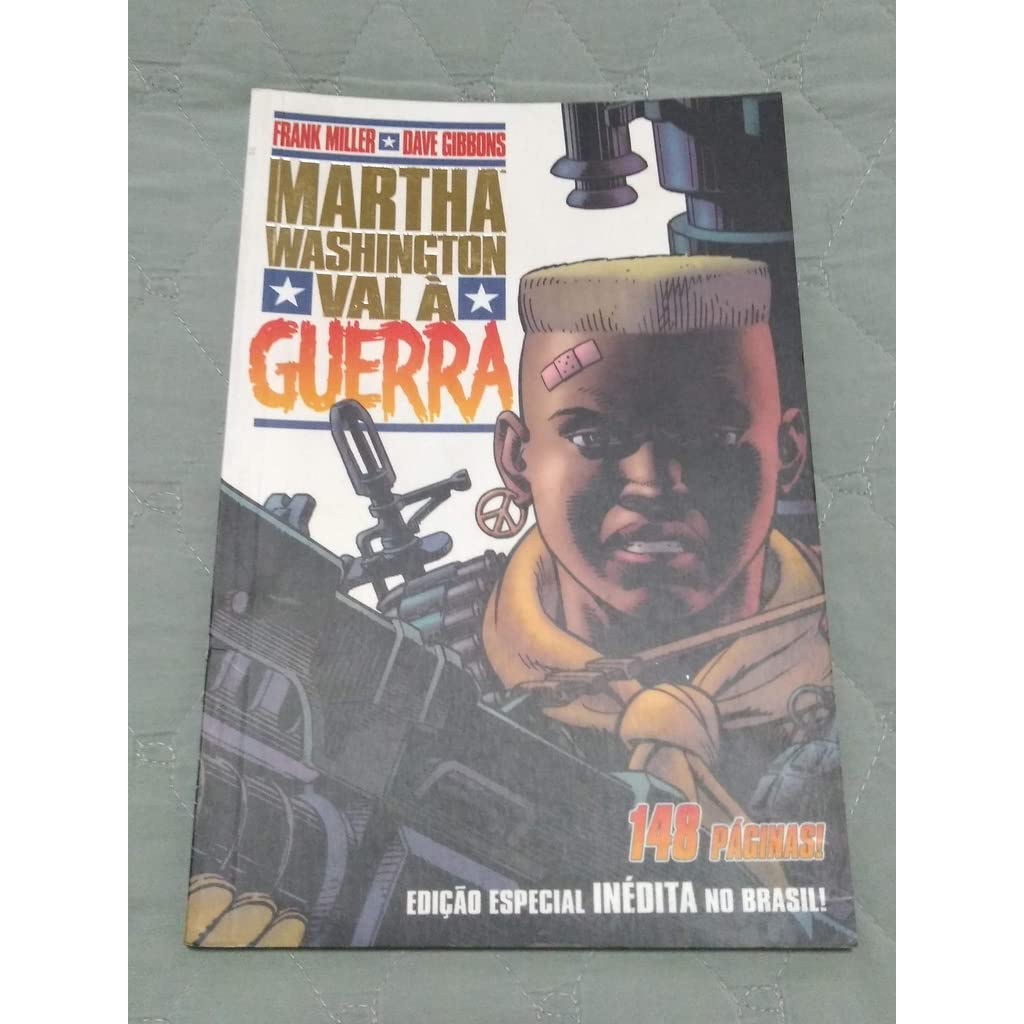 

Martha Washington Goes to War (Dark Horse Books)