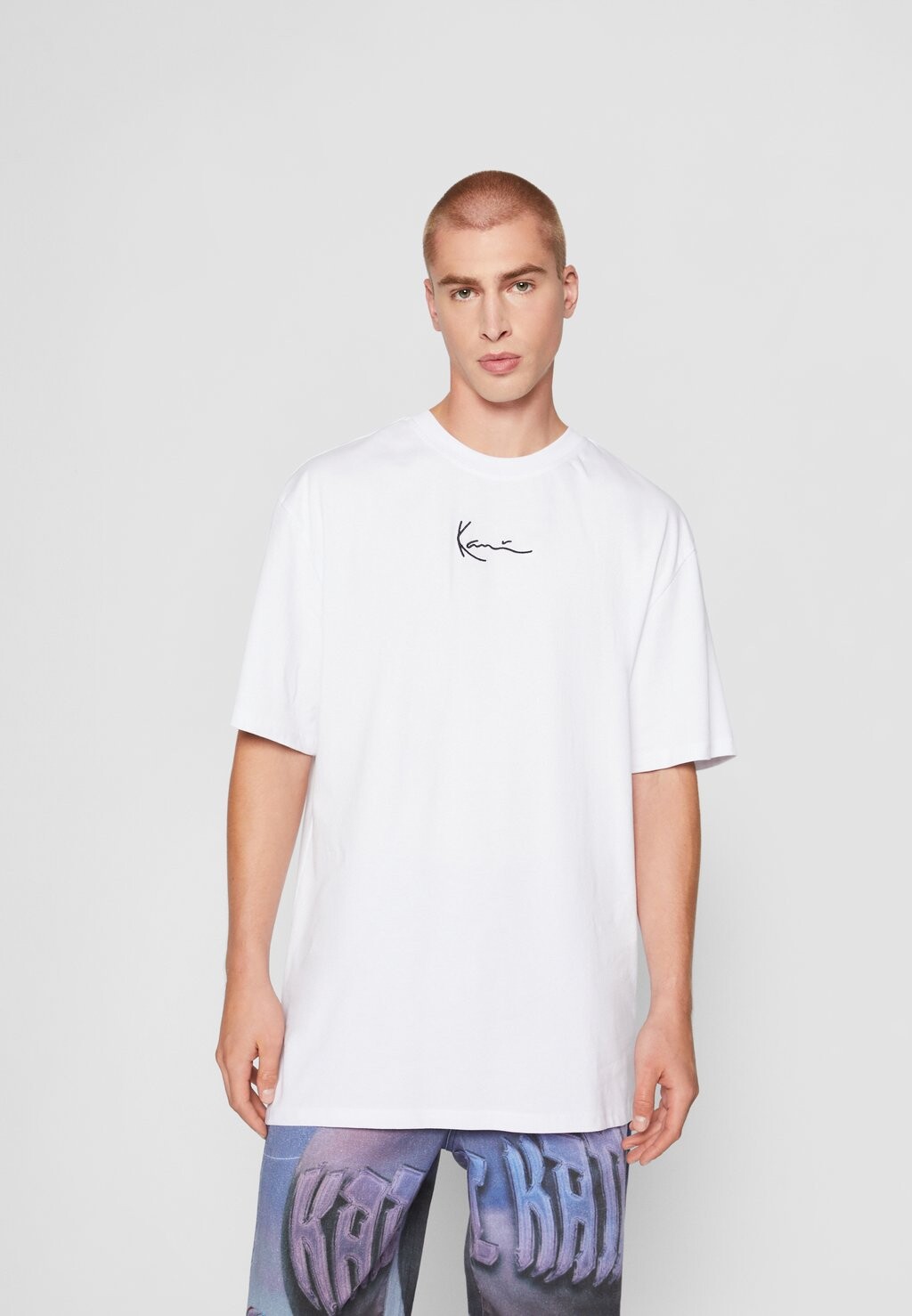 

Базовая футболка SIGNATURE TEE Karl Kani, белая, Белый, Базовая футболка SIGNATURE TEE Karl Kani, белая