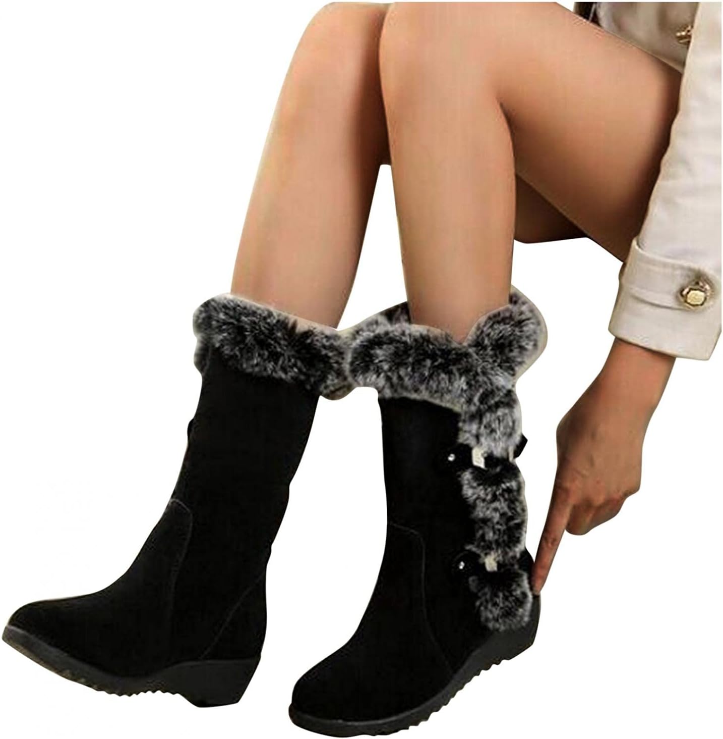 

Зимние ботинки Hbeylia Fuzzy для женщин, модные повседневные, пушистые с мехом, термоботинки из замши, с круглым носком, на противоскользящей танкетке, средний голенище, с меховой металлической пряжкой, теплые ботильоны для походов, черный