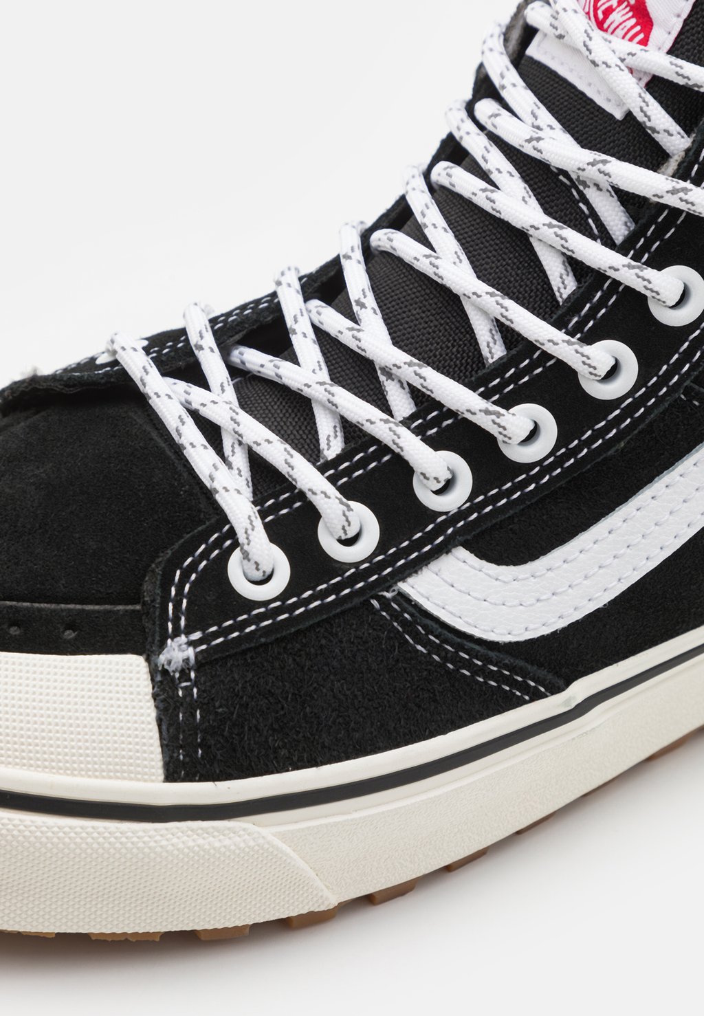 

Высокие кроссовки MTE SK8-HI WATERPROOF UNISEX Vans, черный