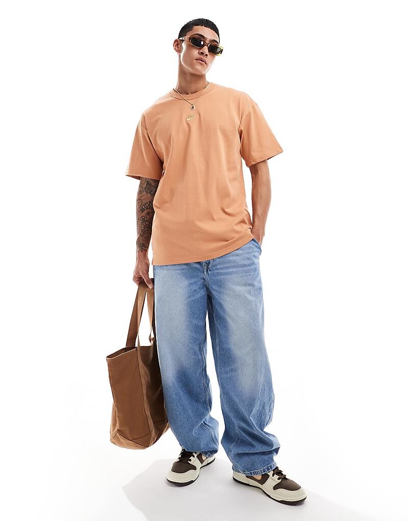 

Nike Premium – Essentials – Оранжевый Футболка Oversize