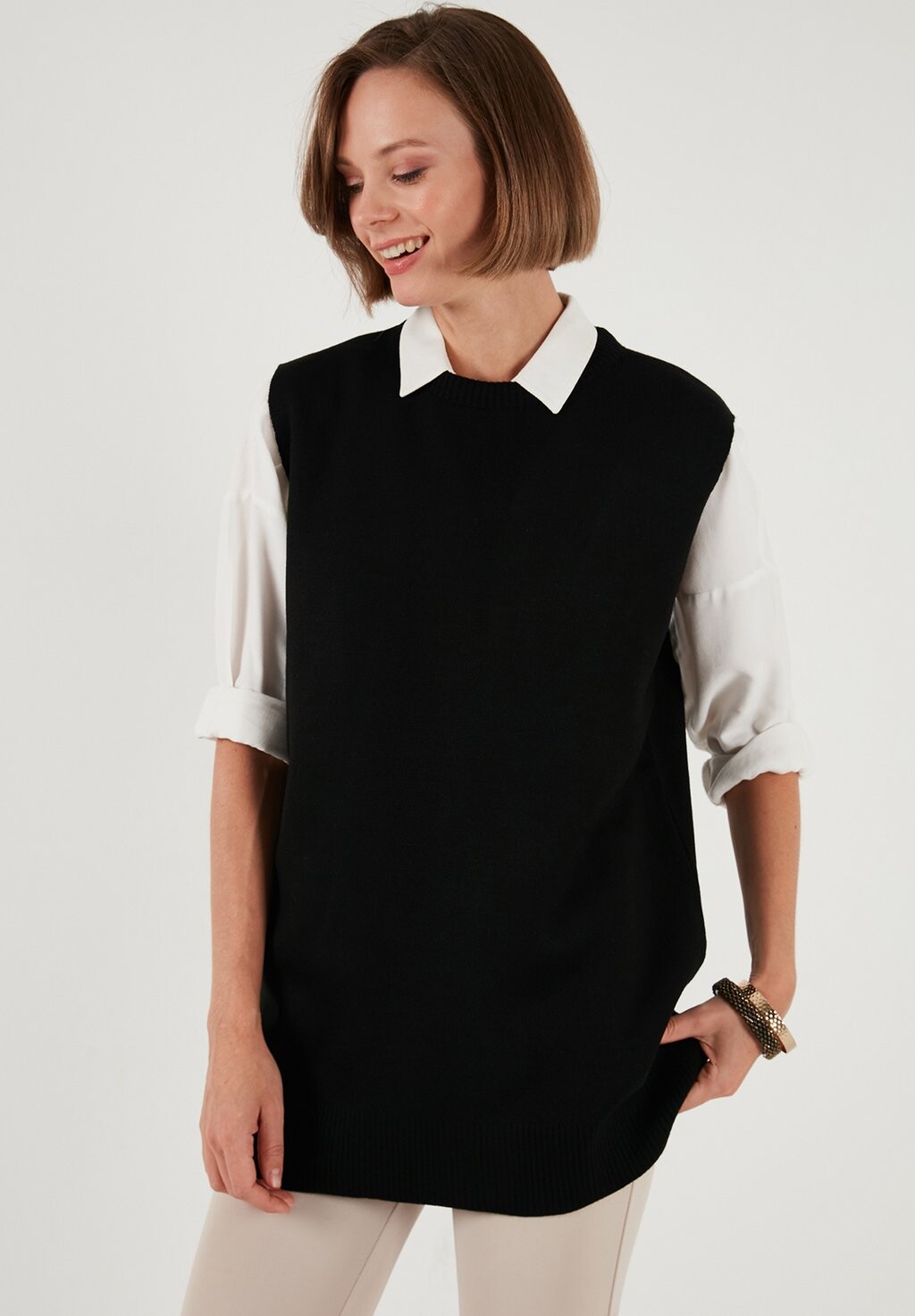 

Топ REGULAR FIT LELA, черный