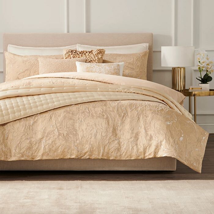 

Donna Karan Home Пододеяльник с жидким мрамором, King, золотой