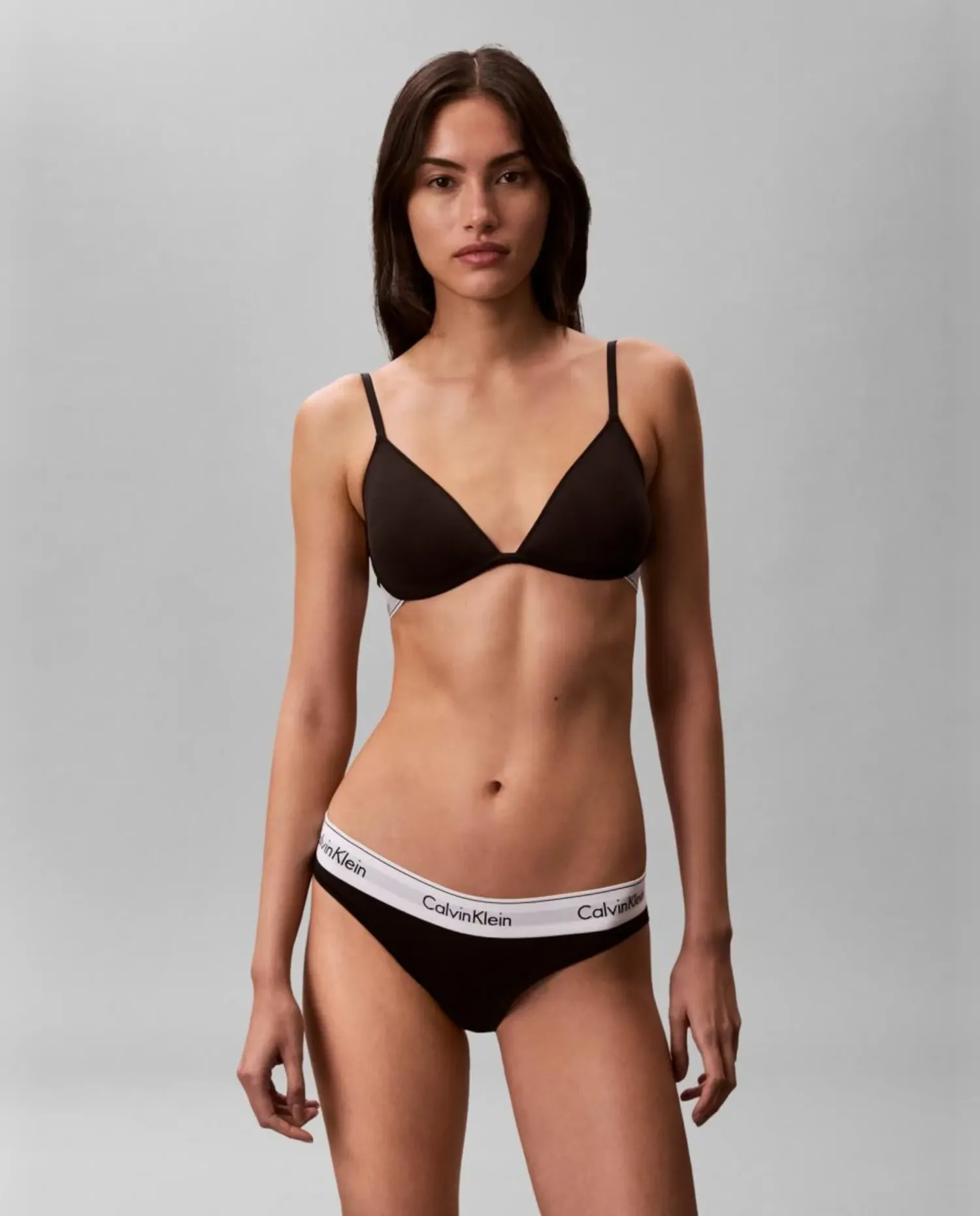 Предформированный бюстгальтер с глубоким вырезом ICON COTTON MODAL Calvin Klein, черный — фото 2