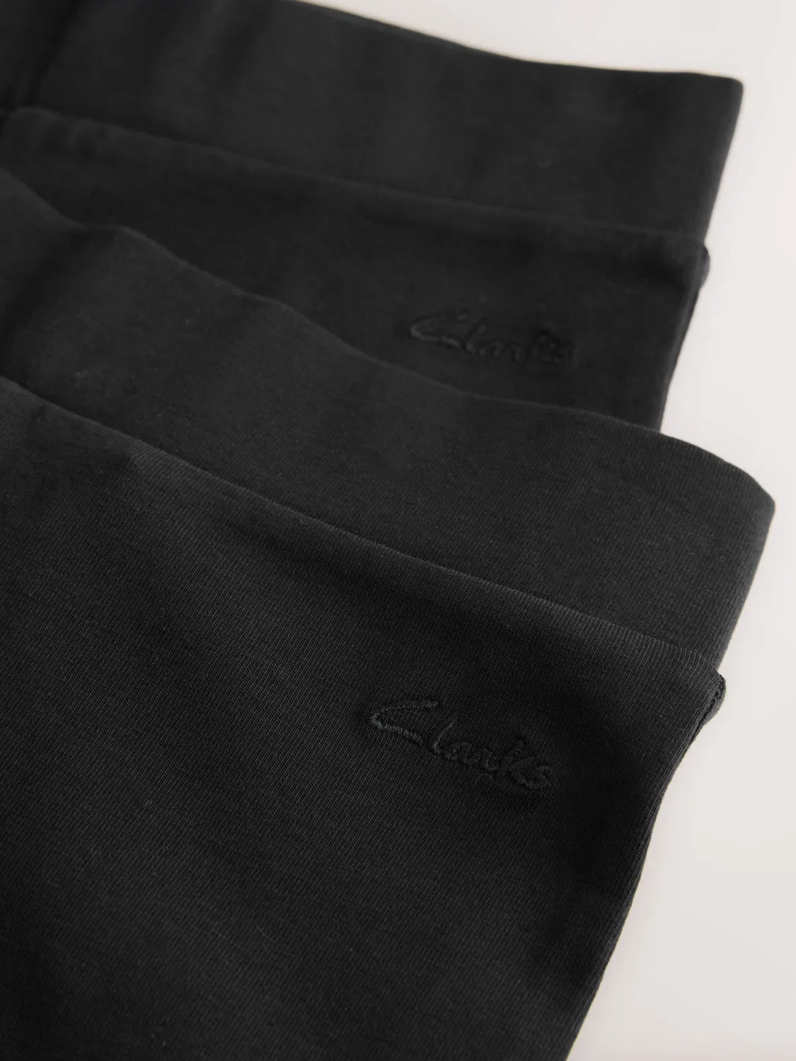 Расклешенные леггинсы Clarks черного цвета — фото 3