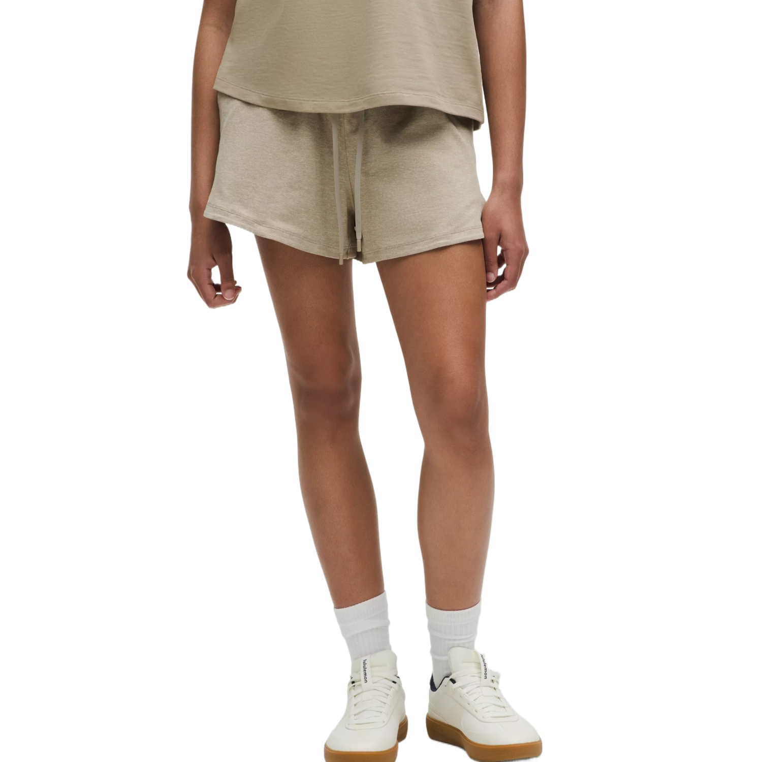 

Мягкие трикотажные шорты средней посадки с закругленным низом, повседневные, размер 3 дюймов, женские Lululemon, хаки (heatheкрасный sand trap)