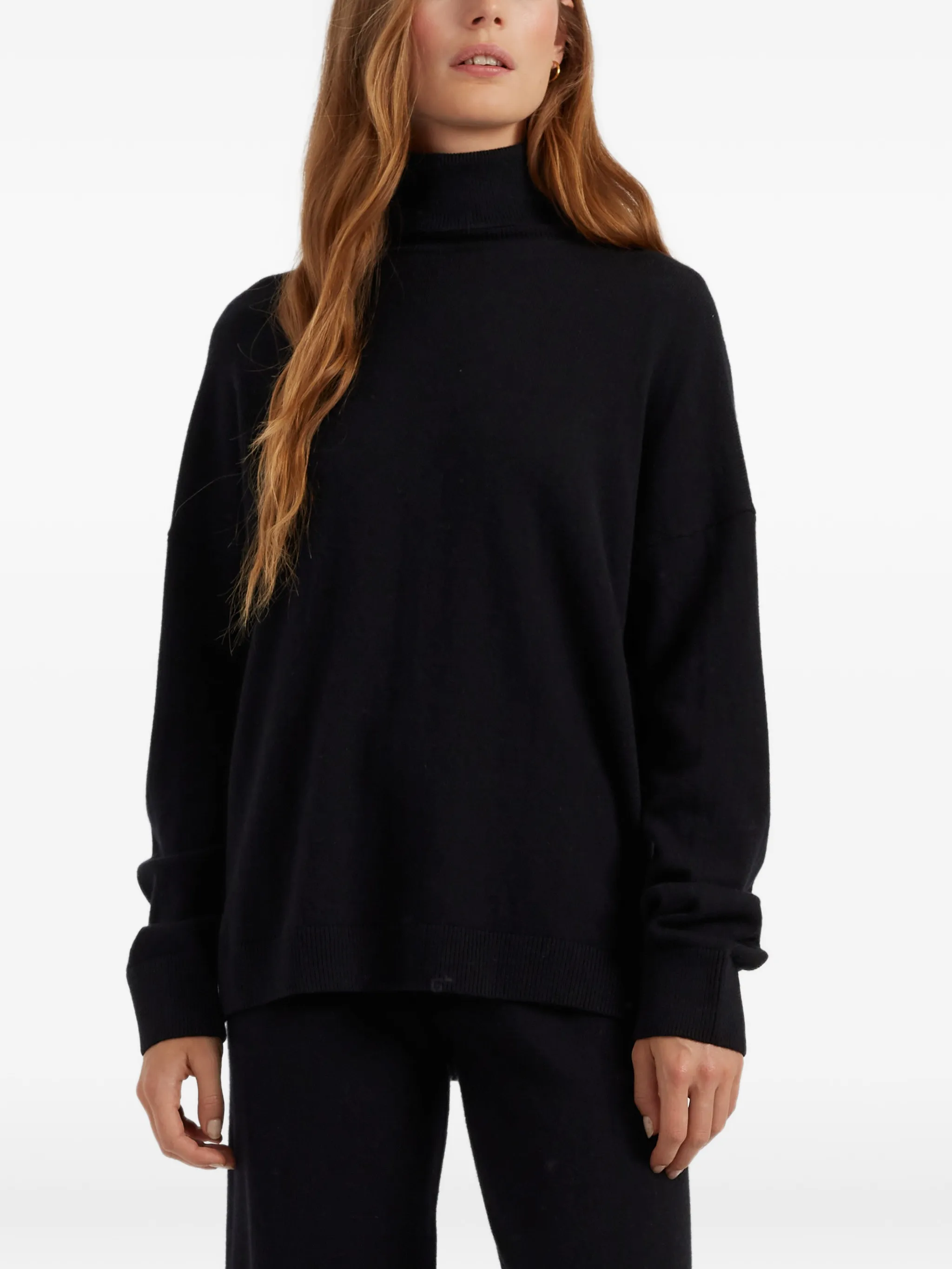 

Свитер с высоким воротником Chinti & Parker, черный