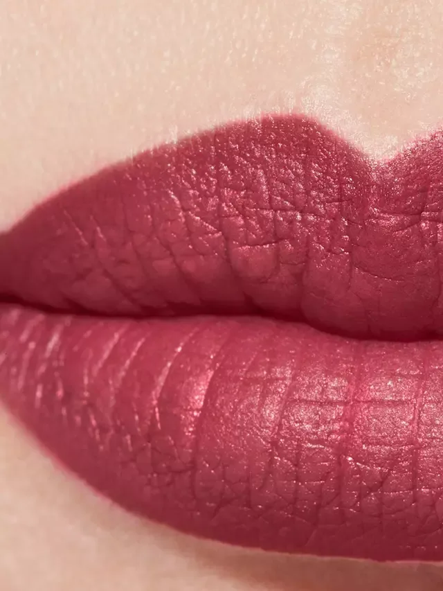 Помада Rouge Allure Velvet Luminous Matte Lip Colour, лимитированная серия CHANEL, 488 Premier Pas — фото 3
