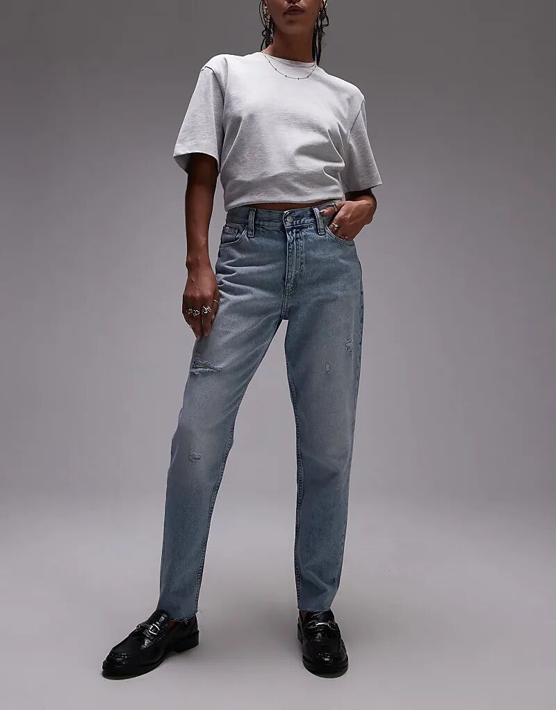 

Джинсы mom светлого оттенка Calvin Klein Jeans
