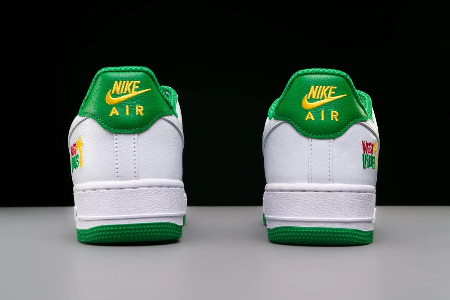 Nike Air Force 1 Low Retro "West Indies" - White / Classic Green, белый — фото 4