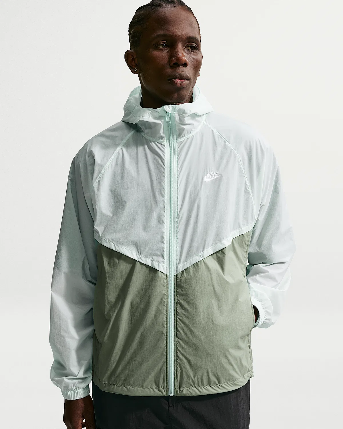 Мужская нестеганая куртка-ветровка Nike Windrunner на молнии с защитой от УФ, Barely Green/Jade Horizon/White