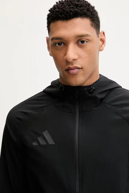 Куртка спортивная The Tiro Travel Adidas Performance, черный — фото 4