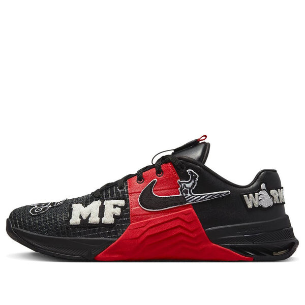 

Кроссовки меткон 8 Nike, красный
