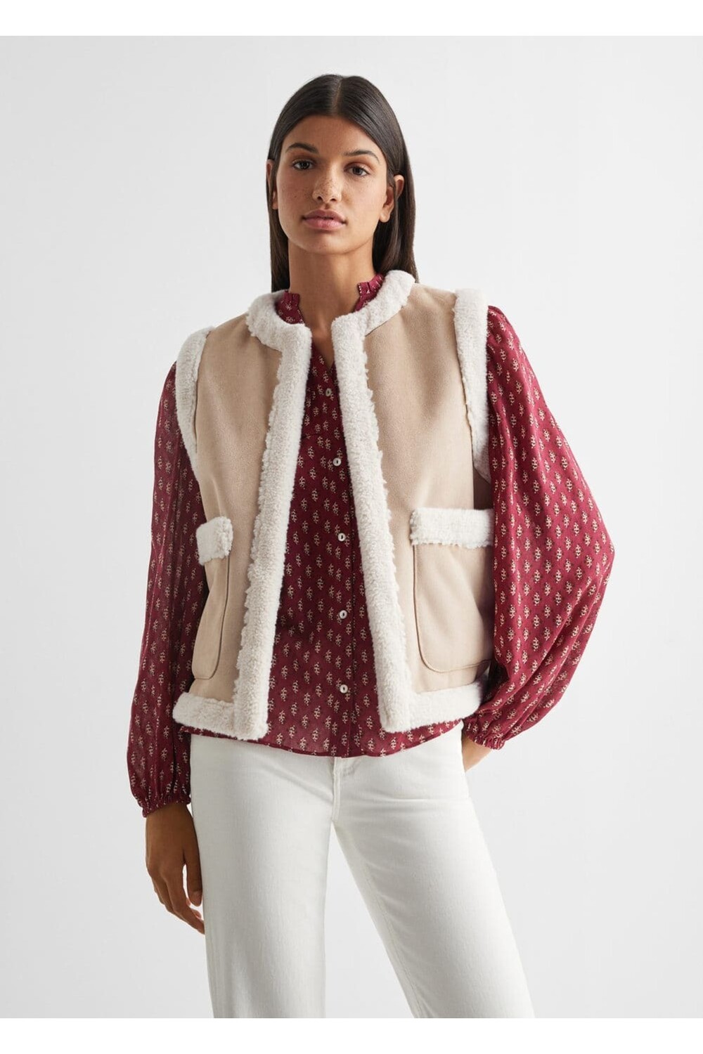 

Жилет из искусственного меха Mango, бежевый