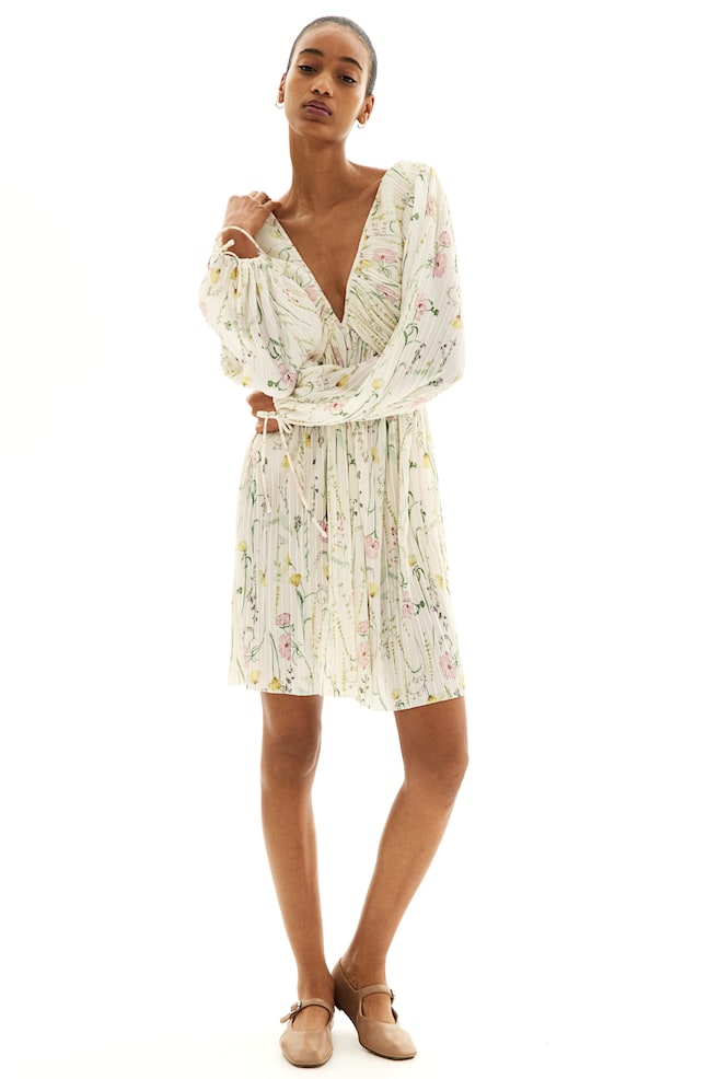 

Плиссированное платье H&M, мультиколор