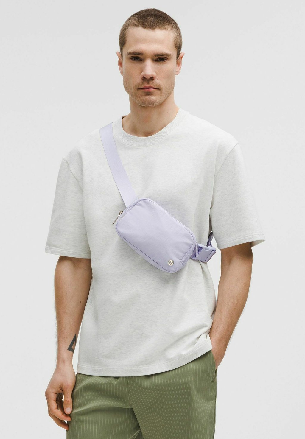 

Поясная сумка EVERYWHERE BELT BAG lululemon, фиолетовый